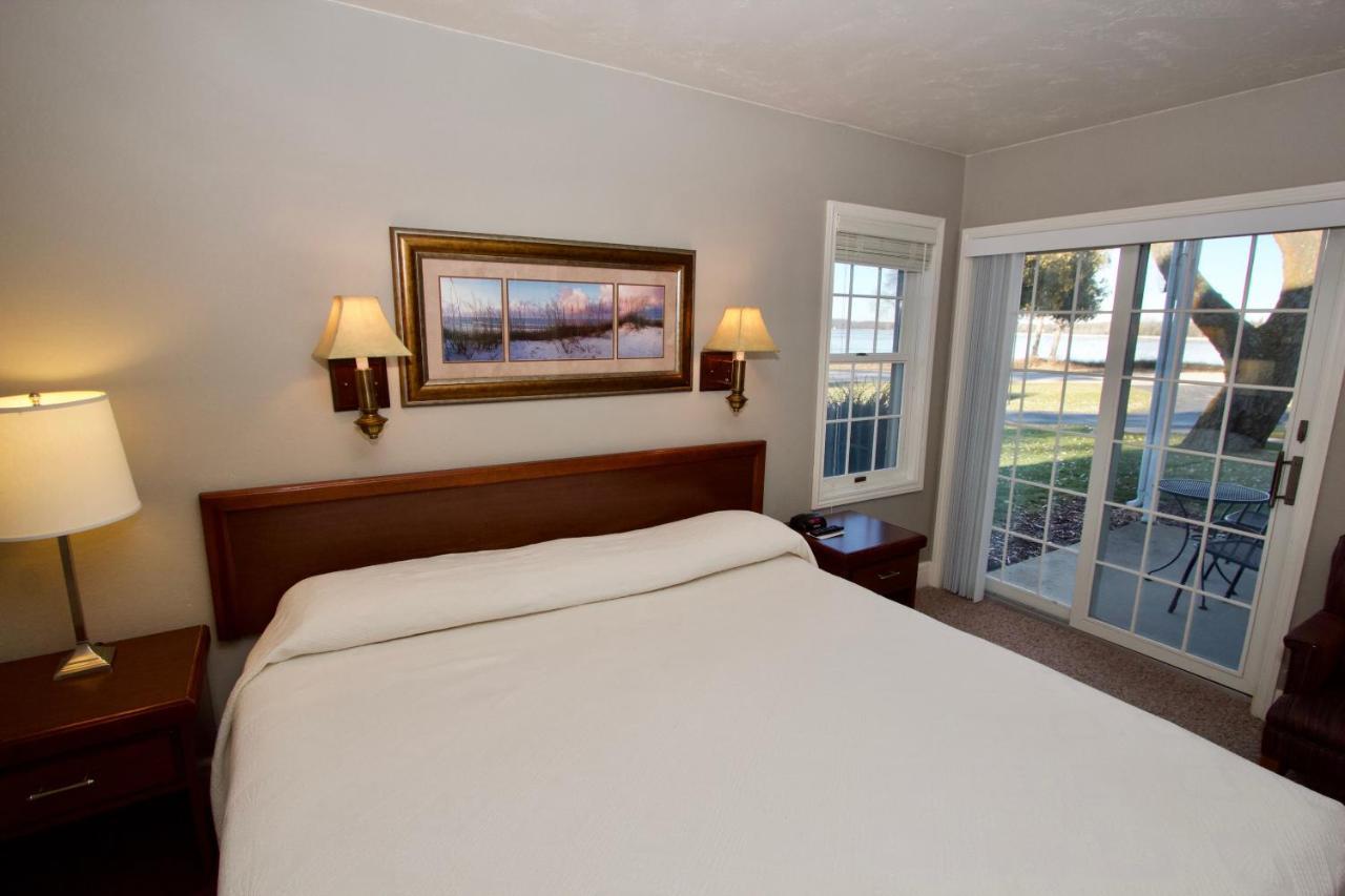 Baileys Harbor Yacht Club Resort ภายนอก รูปภาพ
